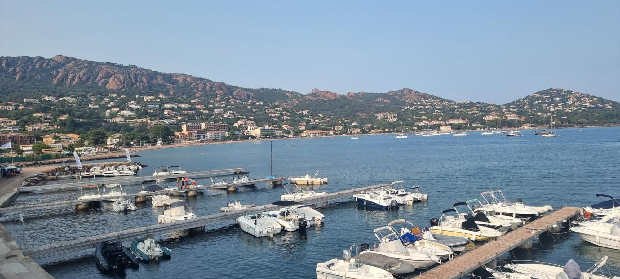 Agay Cap Esterel Le Hameau F2 Clim Plein Sud Dernier Etage Magnifique Vue Mer Saint-Raphaël Exterior foto