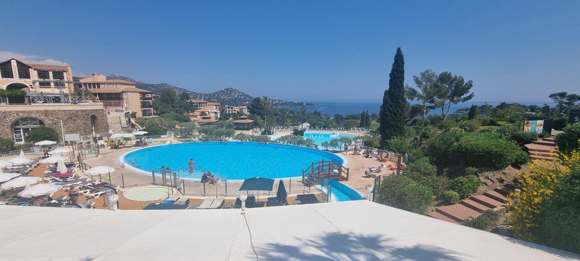 Agay Cap Esterel Le Hameau F2 Clim Plein Sud Dernier Etage Magnifique Vue Mer Saint-Raphaël Exterior foto