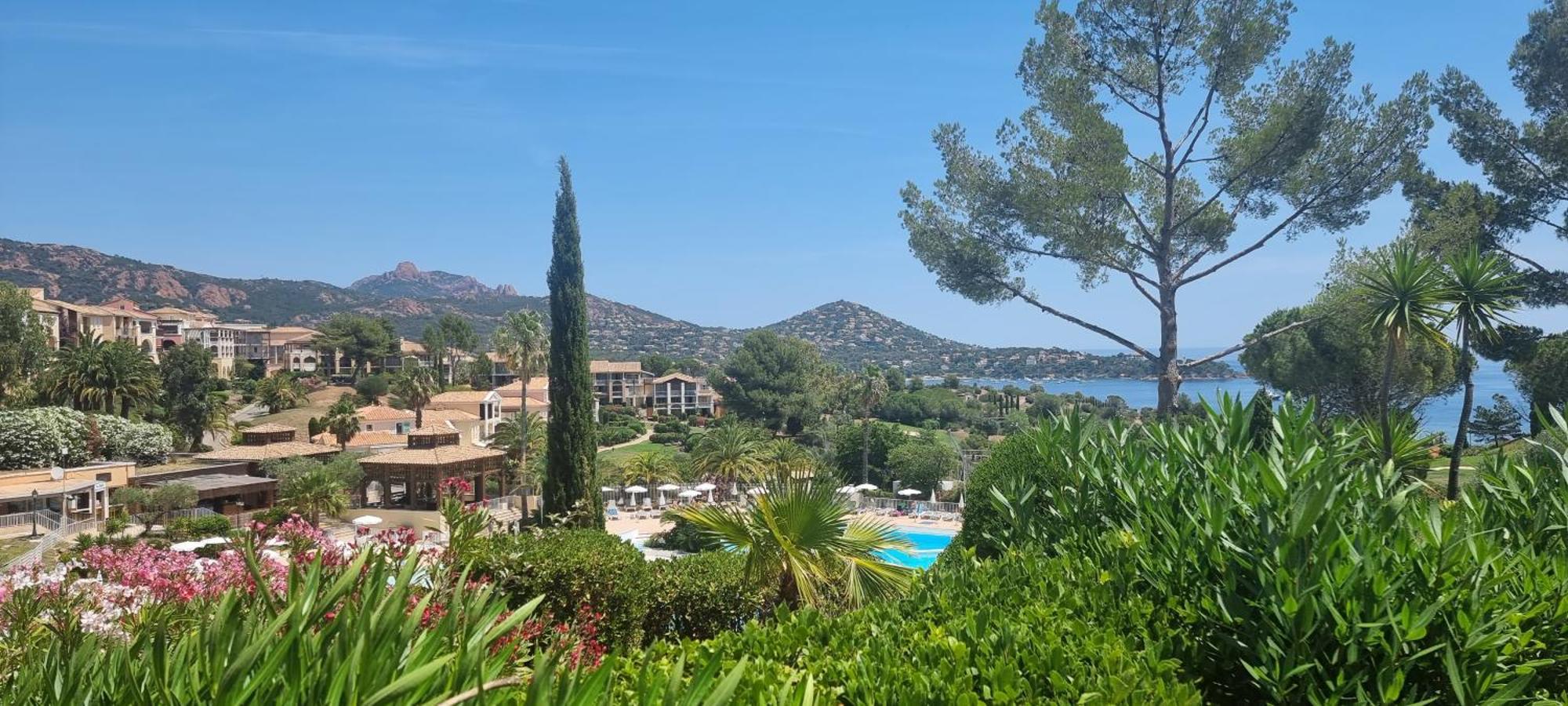 Agay Cap Esterel Le Hameau F2 Clim Plein Sud Dernier Etage Magnifique Vue Mer Saint-Raphaël Exterior foto